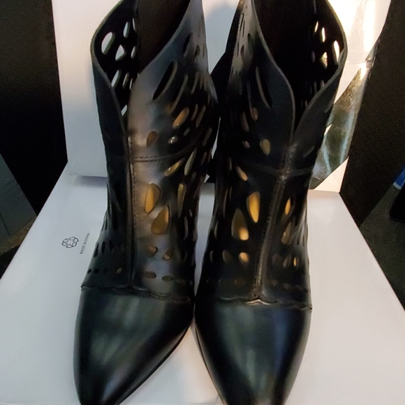 Ankle boots - Picture 5 of 5